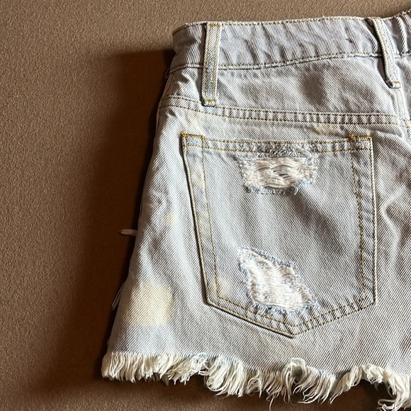 JOES JEANS COLLECTOR'S EDITION
THE CHARLIE - high rise denim short - Size 27 - Picture 4 of 14